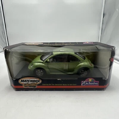 NOS 2001 MATCHBOX TOYS R US EXCLUSIVE LARGE SCALE 1999 VOLKSWAGEN BEETLE DIECAST - Image 1 of 4