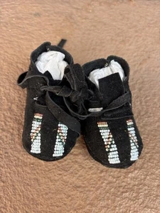 Baby Moccasins Leather Beaded Black Navajo Native q48 - Picture 1 of 4