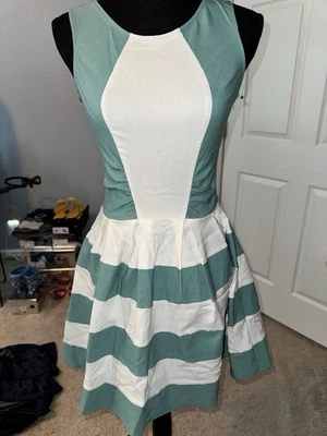 Fashionomics Sea foam Green & White Fit & Flare Dress Size Small NWT - Image 1 of 4