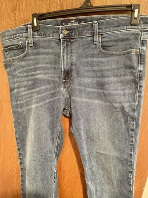 男式尺寸 38 X 30 Hollister 品牌靴 Epic Flex 蓝色牛仔裤 — 第 1/3 张图片