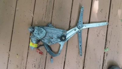 Regulador de ventana delantero izquierdo Volvo 780 Bertone 1987-1991 probado 1380911 Foto 1 de 4