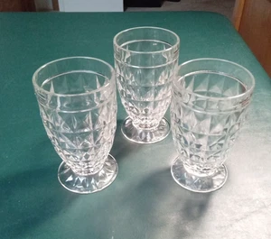 Vintage Jeannette Clear Windsor 5" Footed Tumblers Glasses Set of 3 - Picture 1 of 6