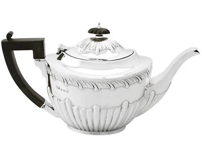 Bule antigo eduardiano de prata esterlina estilo Queen Anne 466g - Imagem 1 de 4