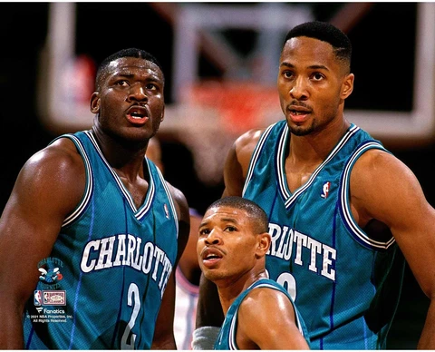 Alonzo Mourning Charlotte Hornets Unsigned w Larry Johnson & Muggsy Bogues Photo Cover