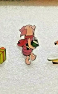 Disney Piglet with Gift Enamel Pin Christmas Series VNTG - Picture 1 of 4