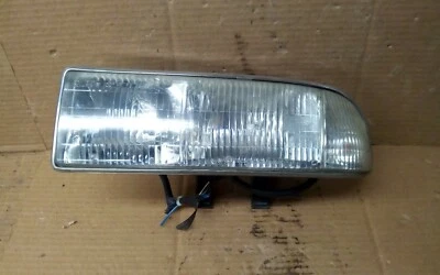 Faro lateral del conductor Chevrolet S-10 Blazer 1998-2005 Foto 1 de 2