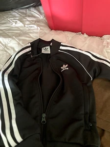 giacca nera Adidas track warm up zip up bambino 4t 4t bambino - Foto 1 di 1