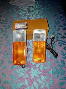 For Suzuki Samurai Sj413 Sj410 Sierra Jimny Indicator Turn Signal Light Set - Picture 1 of 6