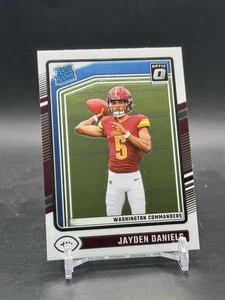 Jayden Daniels Rated Rookie 2024 Donruss Optic Base RC #248 Commanders - Bild 1 von 8