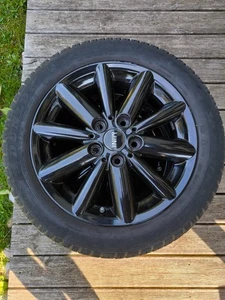 Mini One Winter Kompletträder, Radial Spoke, 175/60 R16, von Leasingfahrzeug - Bild 1 von 6