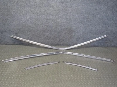 86-92 TOYOTA SUPRA MA70L ПЕРЕДНЯЯ ЛЕВАЯ И ПРАВАЯ ДВЕРЬ МОЛДИНГ НАПРАВЛЯЮЩАЯ НАБОР ИЗ 4 OEM - Изображение 1 из 4