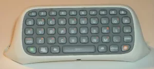 Microsoft Xbox 360 Chatpad Keyboard Controller Attachment ~ White X814365-001 - Picture 1 of 5