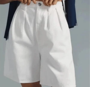 NWT Citizens of Humanity Maritzy Pleated Denim Shorts Size 29 - Picture 1 of 10