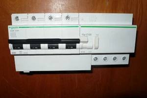 DISJONCTEUR A9N18353 DIFFERENTIEL A9N18542 SCHNEIDER ELECTRIC 80A 30mA AC, 4POLE - Bild 1 von 13