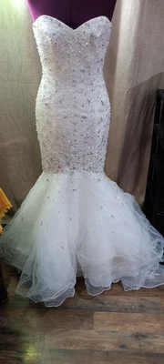 Vestido de noiva Mori Lee Madeline Gardner fit & flare com lantejoulas TAMANHO 8  - Imagem 1 de 4