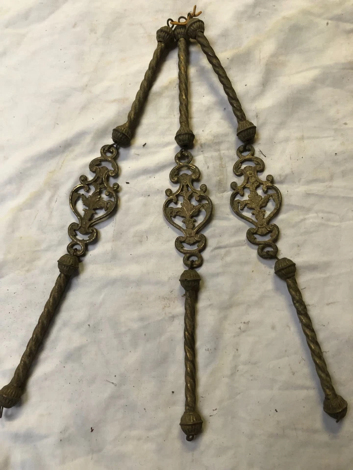 chaine de lustre ancien en bronze et cuivre  - Photo 1/1