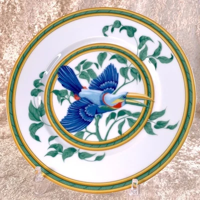 Hermes Paris Dessert Plate Toucans Bird Round Porcelain Tableware 22 cm - Image 1 of 4