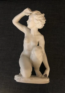 Hutschenreuther Porzellanfigur. "Die Schauende". C.Werner. weibl Akt - Bild 1 von 10