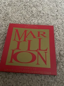 Marillion - No One Can 7” Black Vinyl Box Set EMI 1991 Ltd Edit Photos/Badge VG+ - Picture 1 of 9