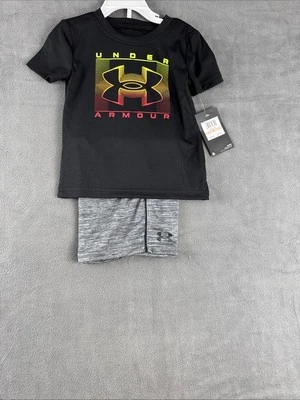Toddler boys two-piece under Armour Set - Image 1 of 4