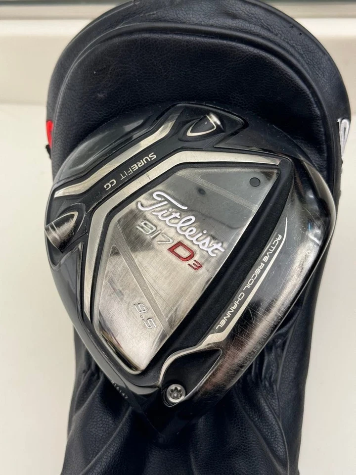 Titleist 917 D3 9.5° Driver Head Only With Head Cover Right Handed - Image 1 of 4