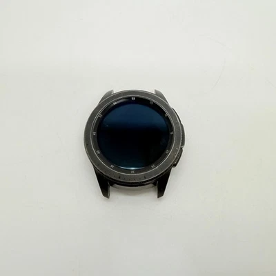 WiFi Only Samsung Galaxy Watch Stainless Steel Smartwatch SM-R810 - Image 1 of 4