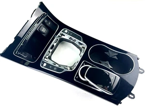 MERCEDES BENZ C-KLASSE W205 / HANDSCHALTUNG MITTELKONSOLE VERKLEIDUNG - A2056805807 - Bild 1 von 14
