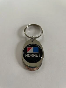 AMC Hornet Schlüsselanhänger Leichtmetall verchromt Stiloptik AMC Key Chain - Bild 1 von 2