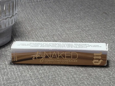 Corretivo corretivo URBAN DECAY Stay Naked 50WY médio - Imagem 1 de 3