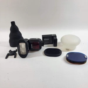 Broken Godox V860II-S TTL Flash Kit READ - Picture 1 of 17
