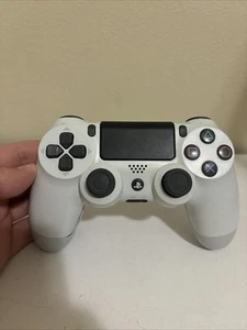 Sony PlayStation 4 PS4 Controller Weiß Dualshock Wireless CUHZCT2U TEILE WIE BESEHEN - Bild 1 von 11