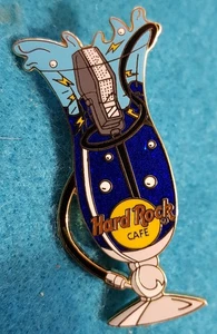 ONLINE HURRICANE GLASS ON STAGE RETRO STYLE MICROPHONE MIC Hard Rock Cafe PIN LE - Picture 1 of 1