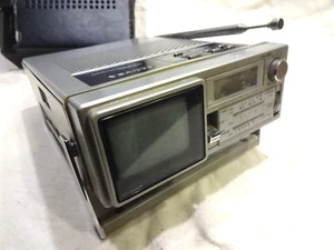 Sanyo TPM Mini TV AM/ FM Radio Alarm Clock Vintage - Bild 1 von 17