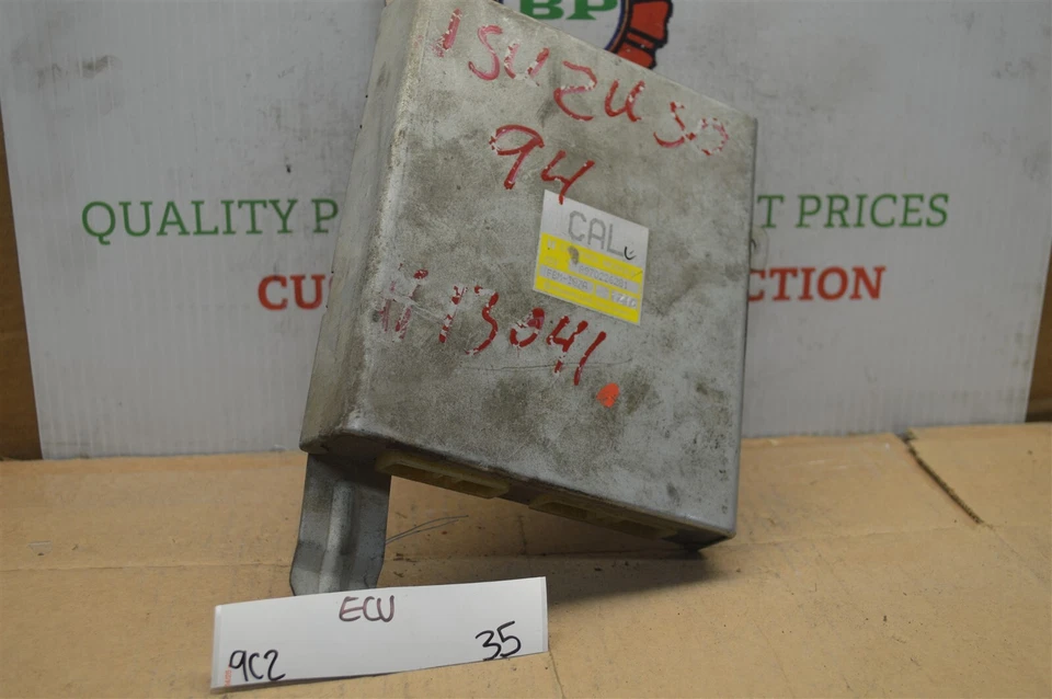 Unidad de control del motor Isuzu Pickup 1991-94 2,3 L ECU 8970226281 módulo 35-9C2 Foto 1 de 4