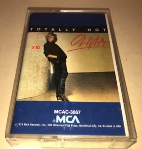 Olivia Newton John Totally Hot vintage cassette tape MCAC 3067 a little mor love - Foto 1 di 8
