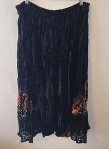 Bila schwarzer Rock groß Blumen Spitze künstlerisch Maxi Velour Grunge Boho launisch Glitzer - Bild 1 von 15