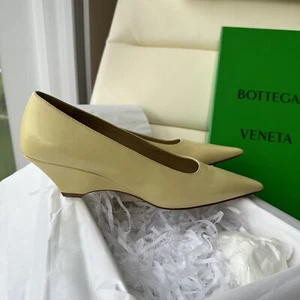 NEW BOTTEGA VENETA HEELS POINT BEIGE NUDE SZ 39 690450 Wedge - Picture 1 of 7