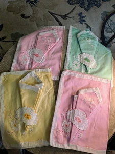 Pastell 6er Set Vintage 50er Jahre bestickte Bettwäsche Tischsets & Servietten wunderschön! - Bild 1 von 16