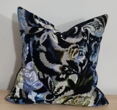 Osborne And Little Palazzo Cosimo & Omega Velvet Cushion Cover 45x45 cm - Image 1 of 4