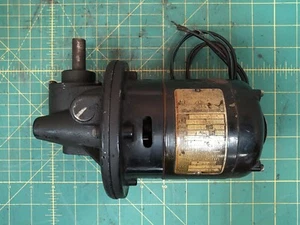 Bodine 1/50HP Right-angle Electric Gearmotor 115VAC 9.6 RPM 1/2" Shaft - Picture 1 of 3