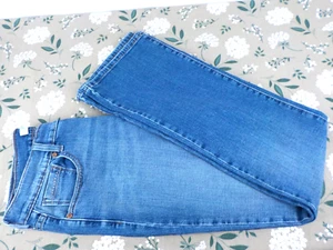 Levis 515 Women's Boot Cut Denim Jeans Size 8 - Picture 1 of 18