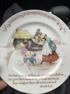 Antique Royal Doulton Vintage Lady In A Shoe Plate Nursery Rhymes EXC - Picture 1 of 3
