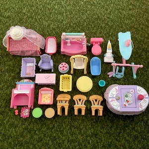 Vintage Fisher Price / Mattel 1999 Puppenhaus Möbel (insgesamt 27) - Bild 1 von 5