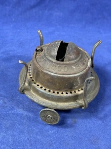 Antiguo quemador de aceite junto a la chimenea de pluma y atleña Pat. 11 de febrero de 1873 ~ Estado de funcionamiento - Imagen 1 de 10