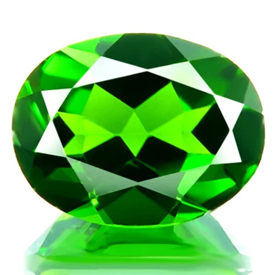 Natural Chrome Diopside 1.80ct Flawless Spark Best 5A Green Excellent Oval Cut - Image 1 of 4