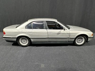 PAULS MODEL ART DIECAST 1:24 SCALE 1994 BMW SERIES 7 750IL SILVER - Image 1 of 4