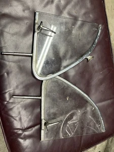 VW bug 52-64 Vent Wing Window Set Pair German BUG BEETLE - Picture 1 of 4
