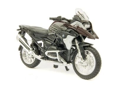 BMW R 1200 GS 2017 red - 1:18 Scale Motorbike Model - Image 1 of 4
