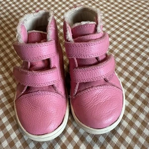 UGG Kids Rennon II Leather High Top Pink Toddler Boots Size 6 - Picture 1 of 8