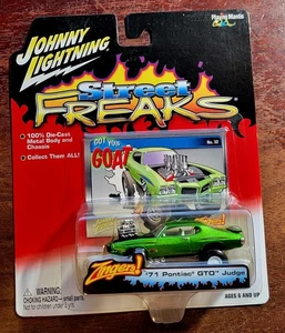 JOHNNY LIGHTNING STREET FREAKS 1971 PONTIAC GTO JUDGE ZINGER WHITE LIGHTNING 🔥 - Picture 1 of 2
